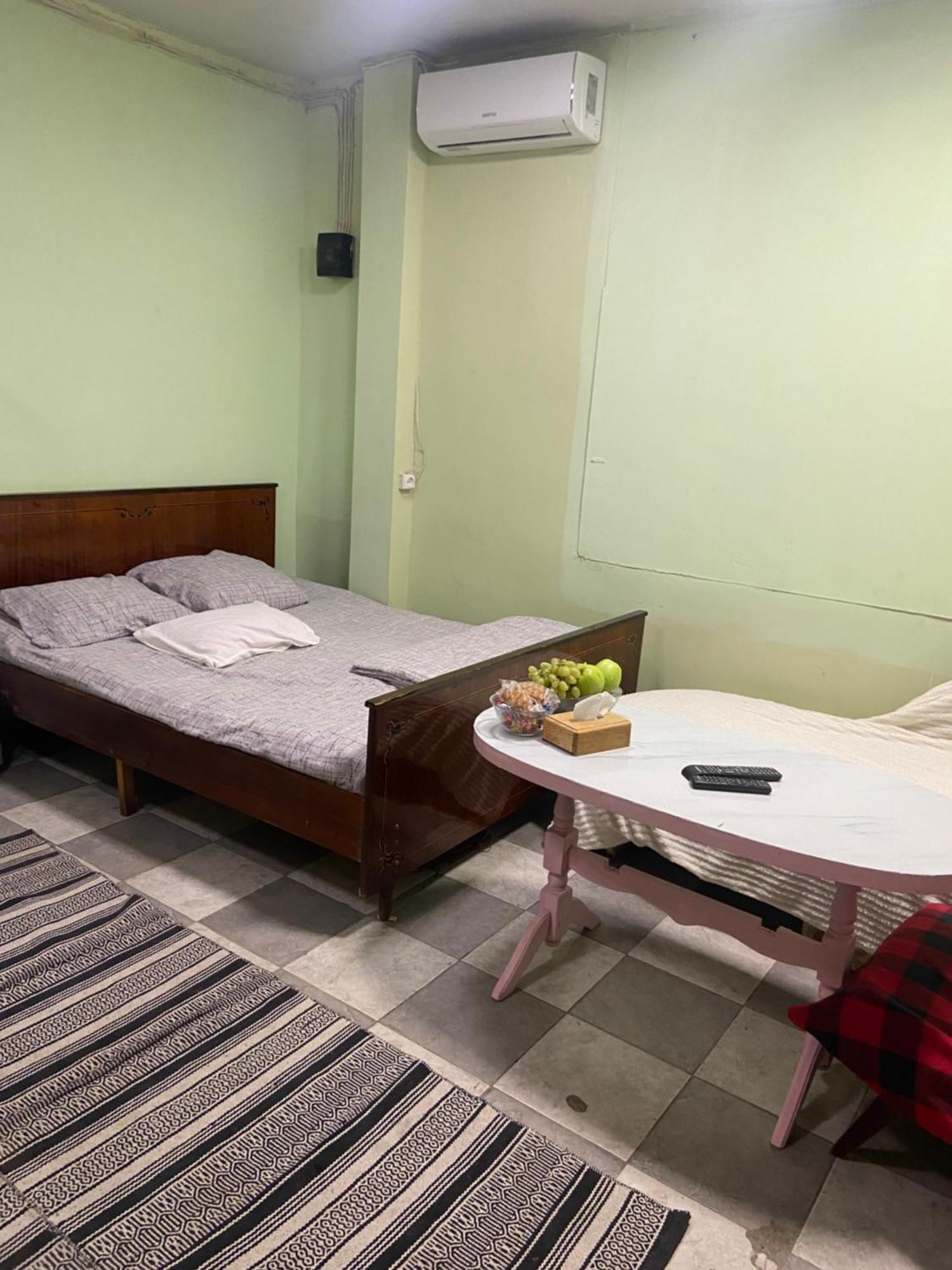 Vahe'S Family Guest House Front يريفان المظهر الخارجي الصورة